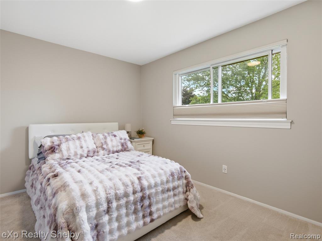 47621 Valley Forge Drive