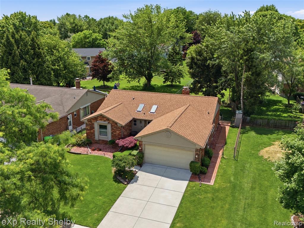 47621 Valley Forge Drive