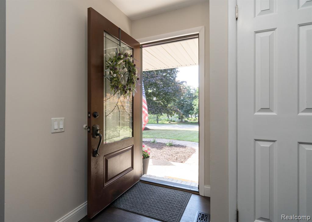 1120 Hackberry Circle