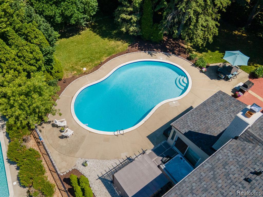 1120 Hackberry Circle