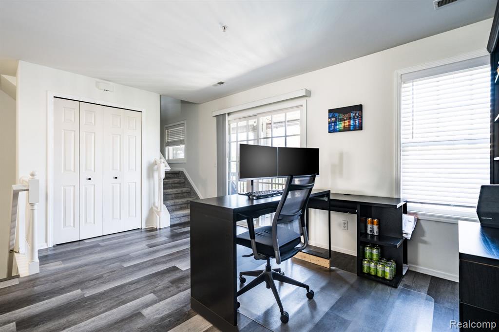 192 Amys Walk