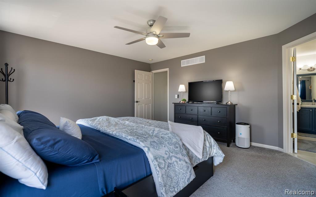 192 Amys Walk