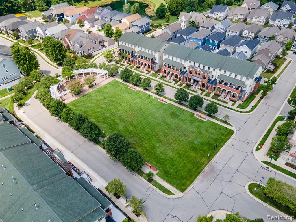 192 Amys Walk