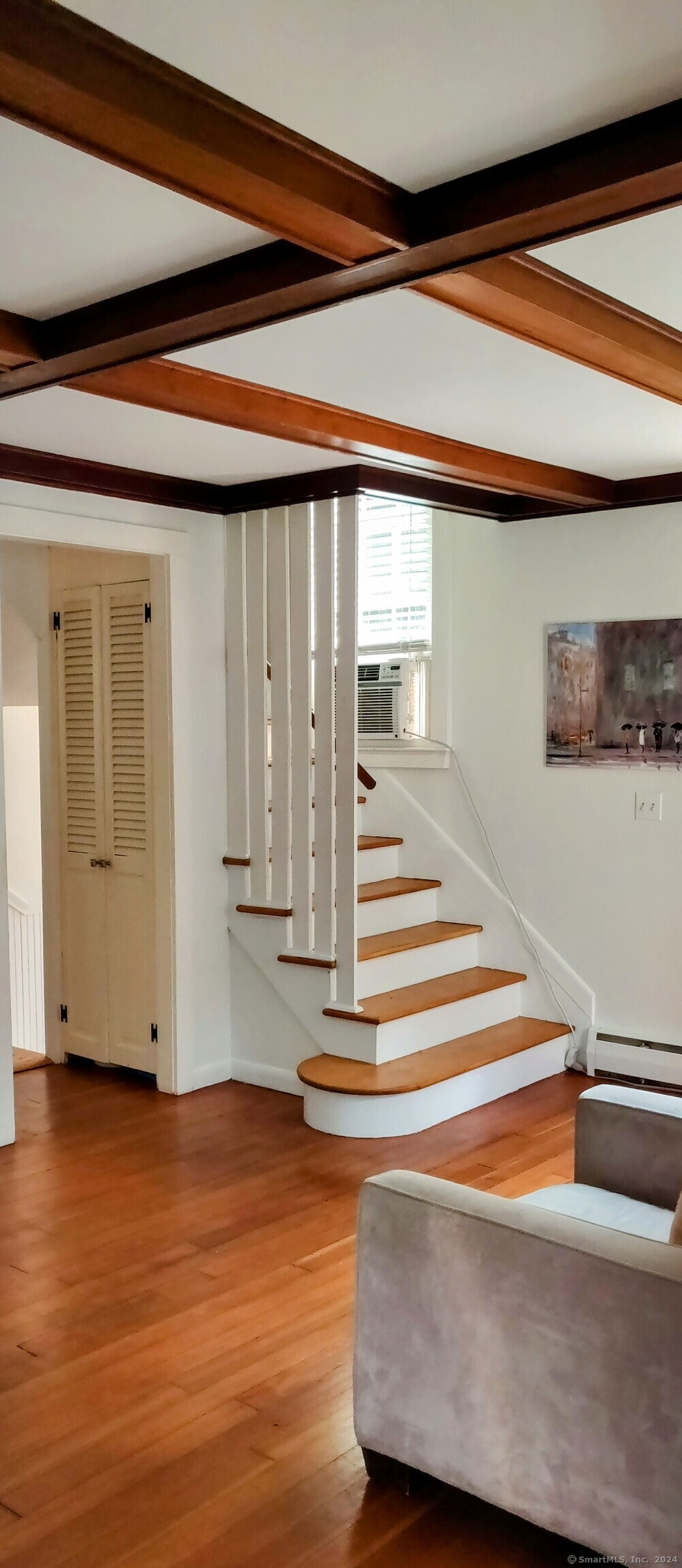 31 Woodlawn Avenue