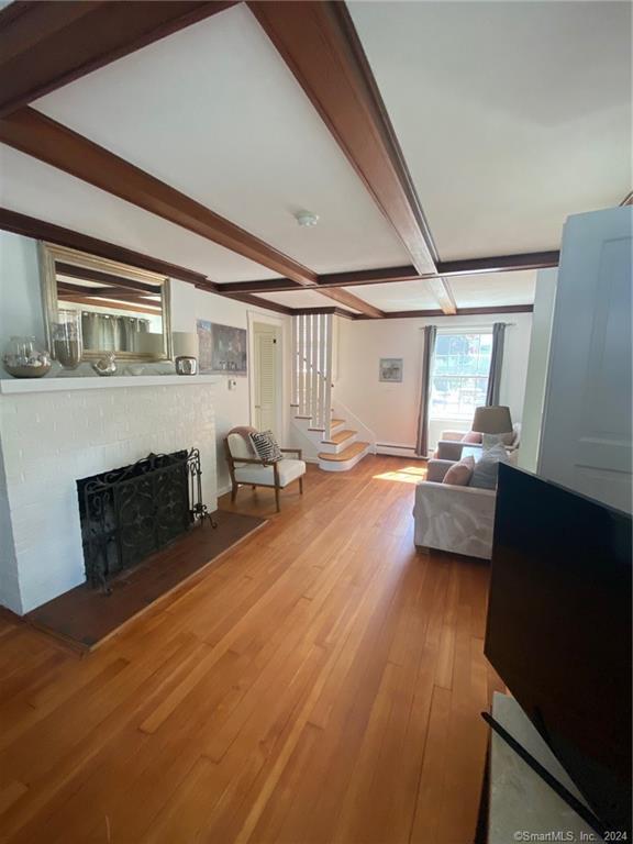 31 Woodlawn Avenue