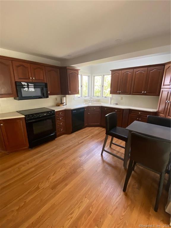 31 Woodlawn Avenue