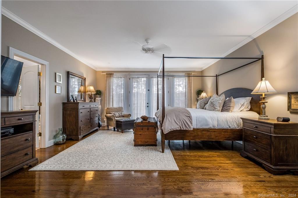 3 Lake Louise Drive