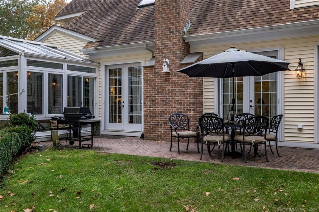 3 Lake Louise Drive