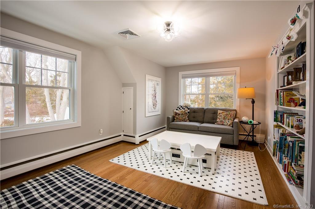 37 Bassett Lane