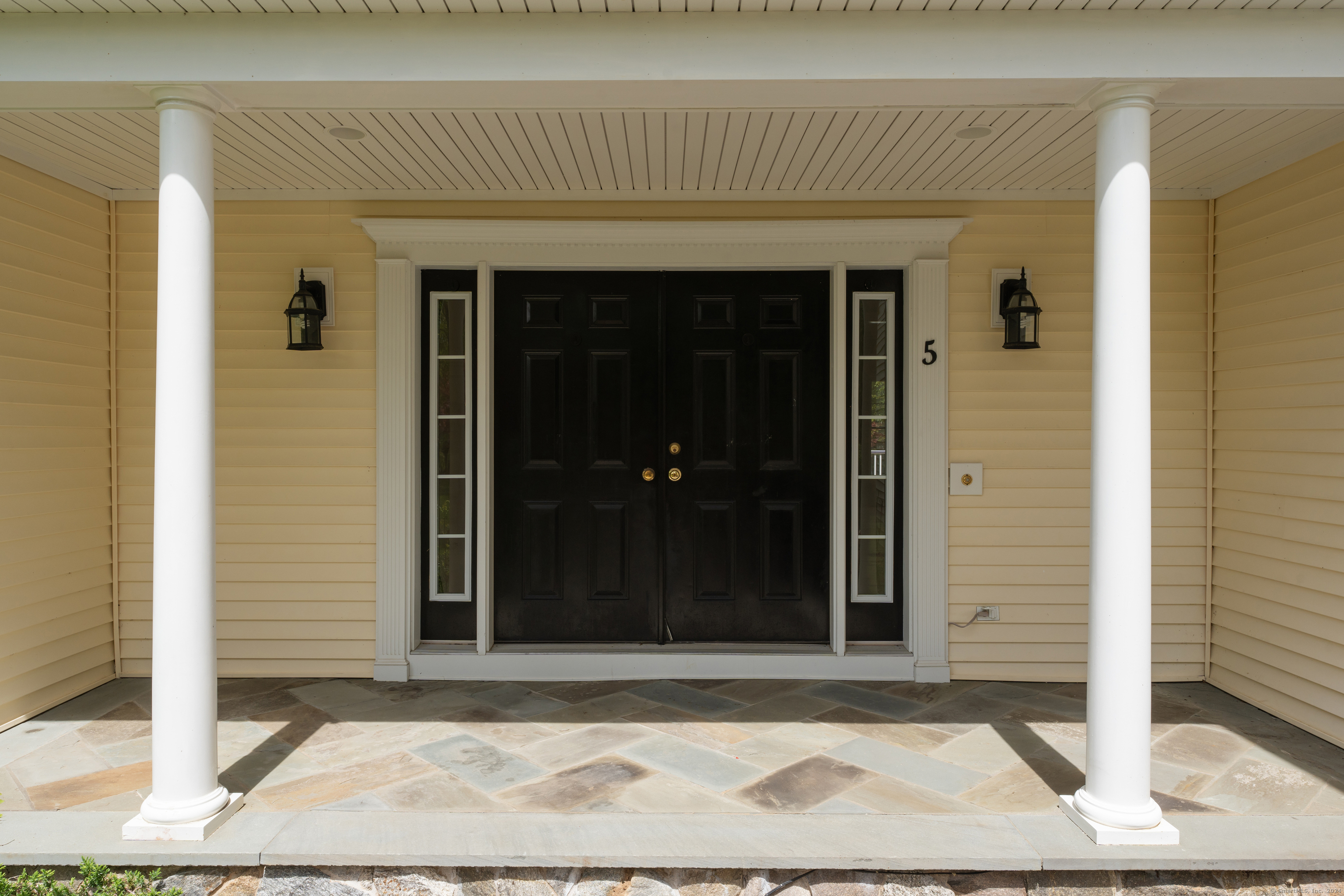 5 Chestnut Grove