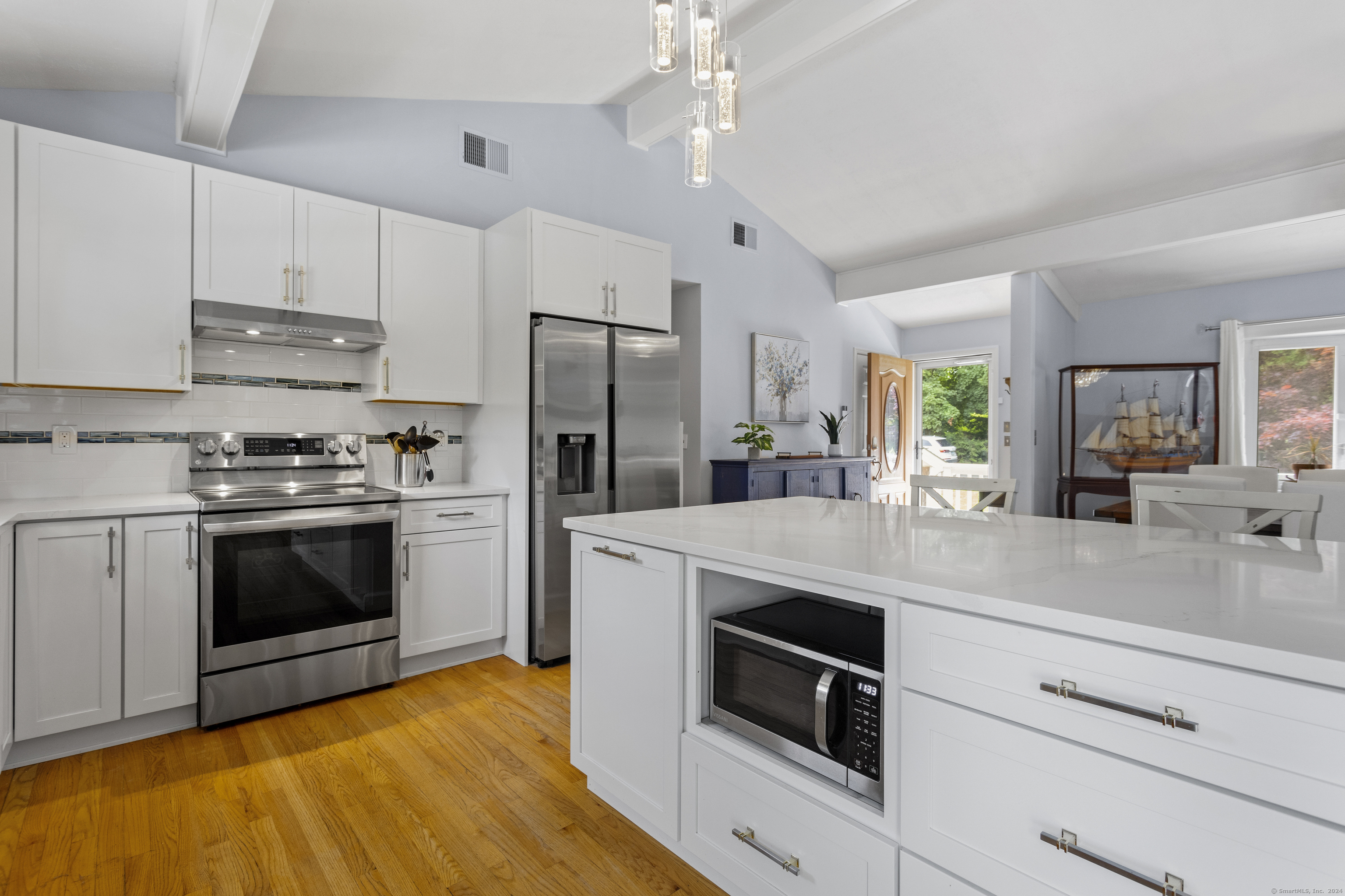 389 Horse Pond Road