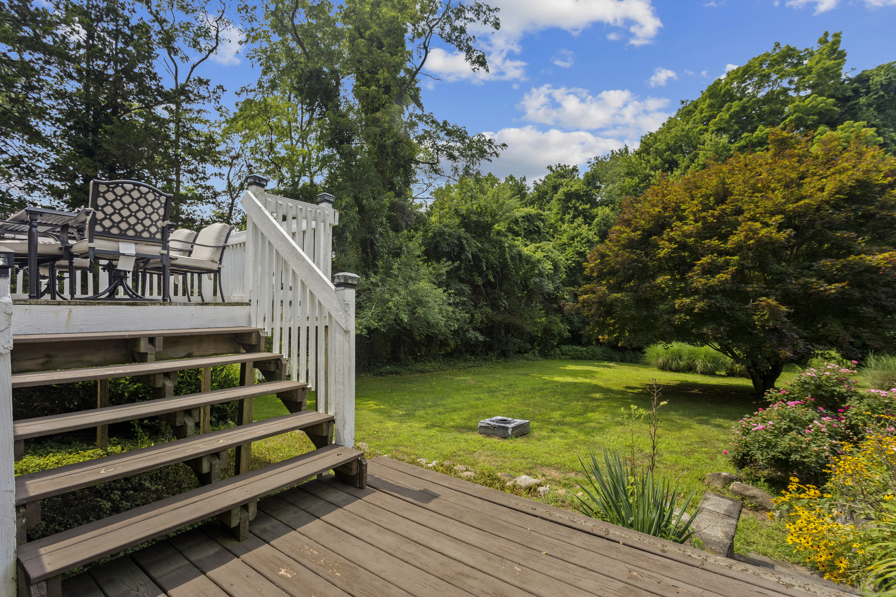 389 Horse Pond Road