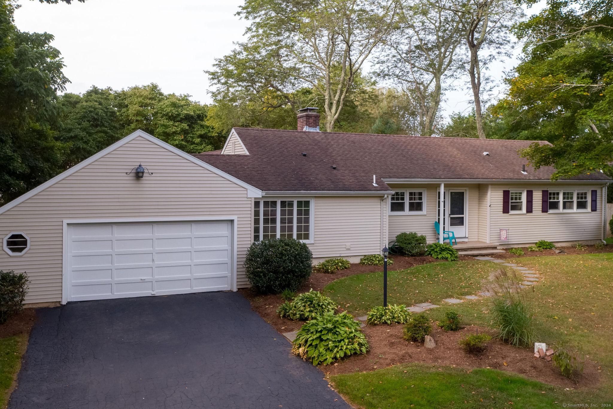 44 Shorelands Drive