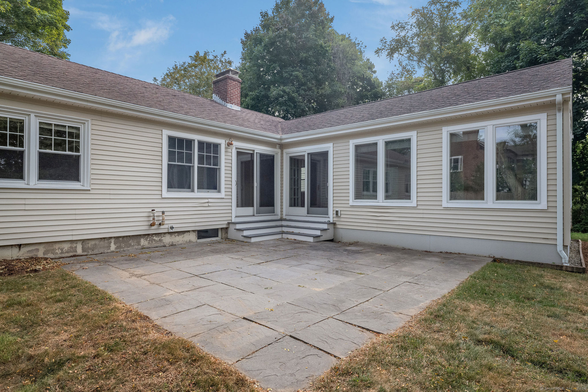 44 Shorelands Drive