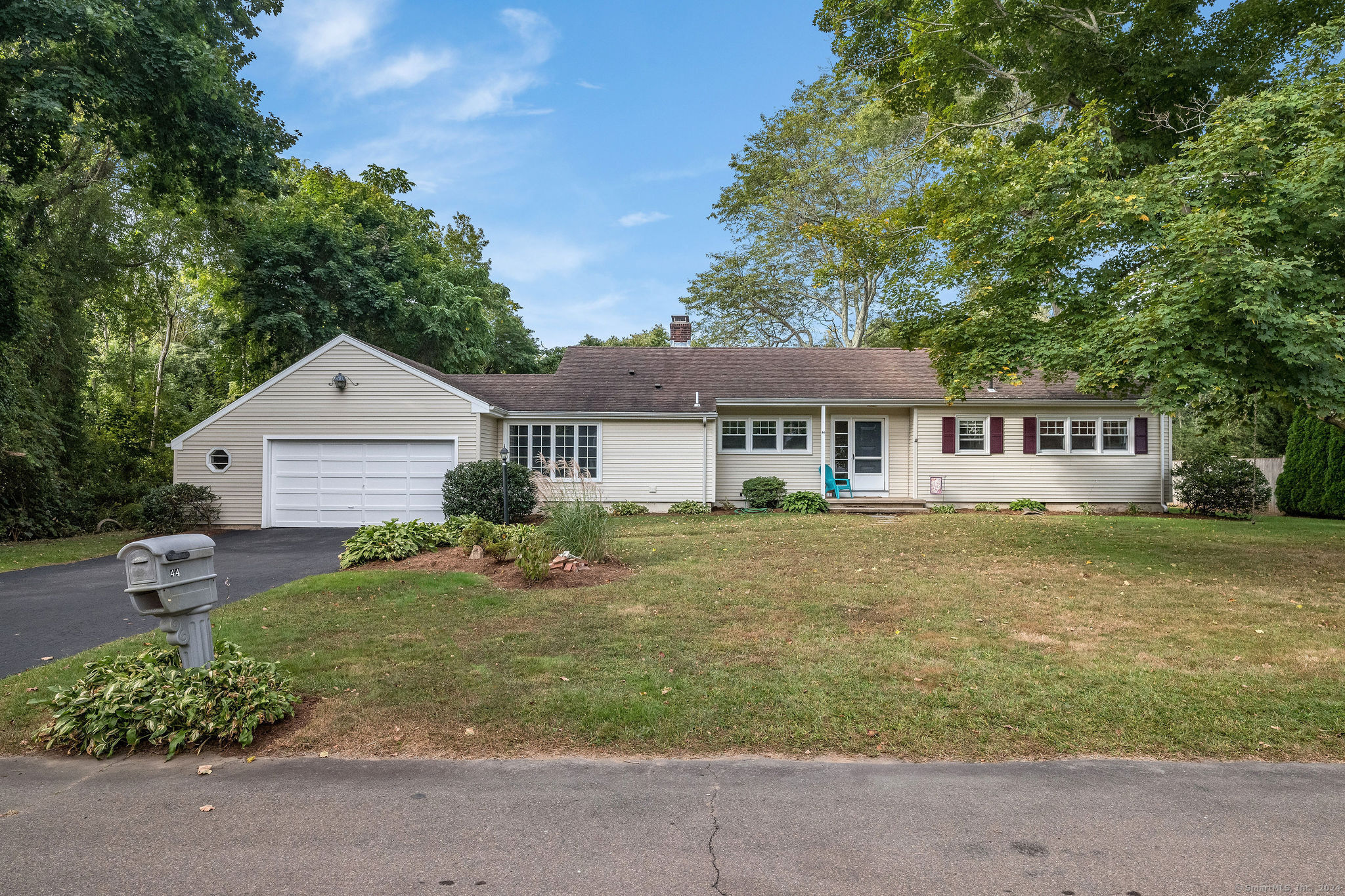 44 Shorelands Drive