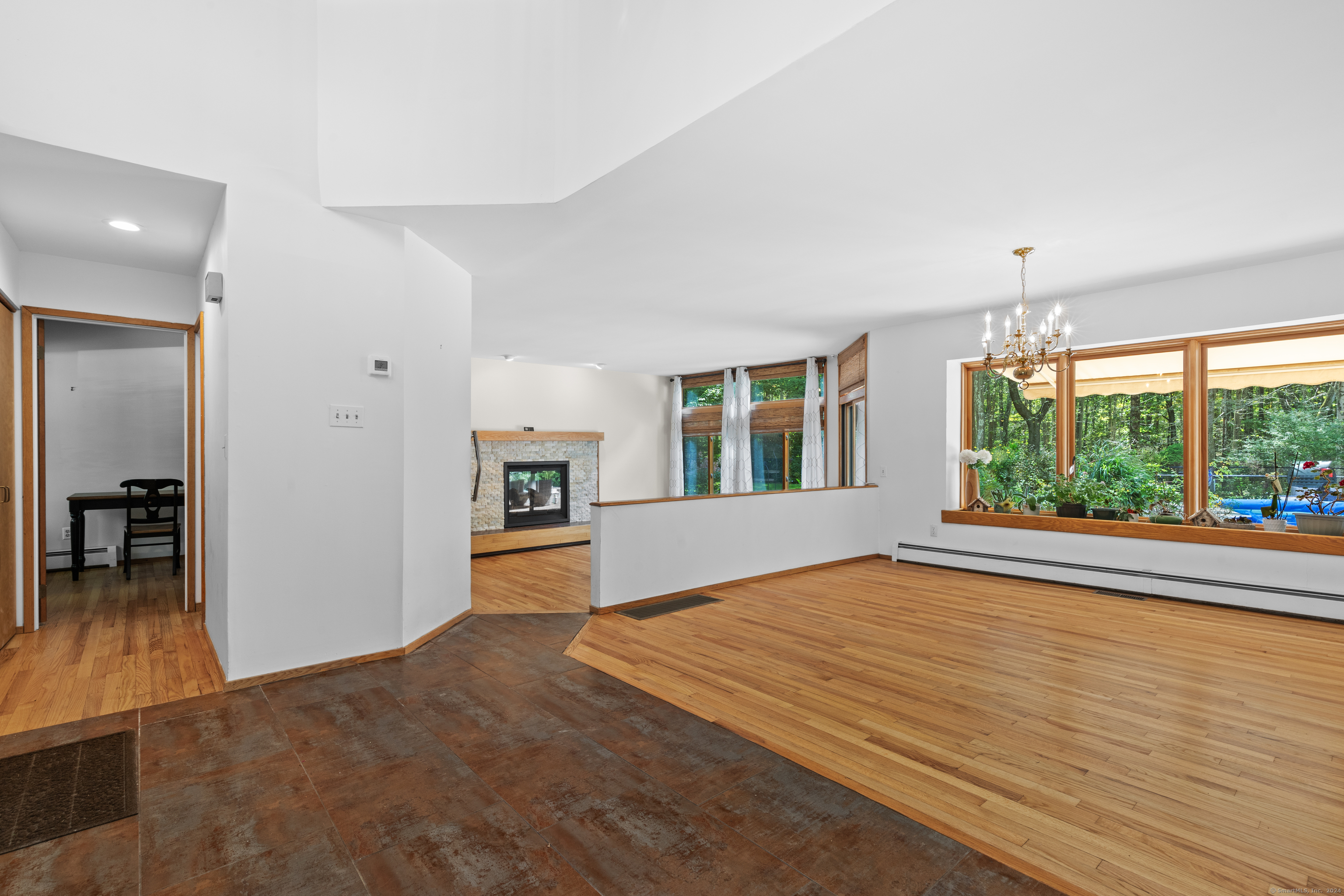 23 Williamsburg Circle