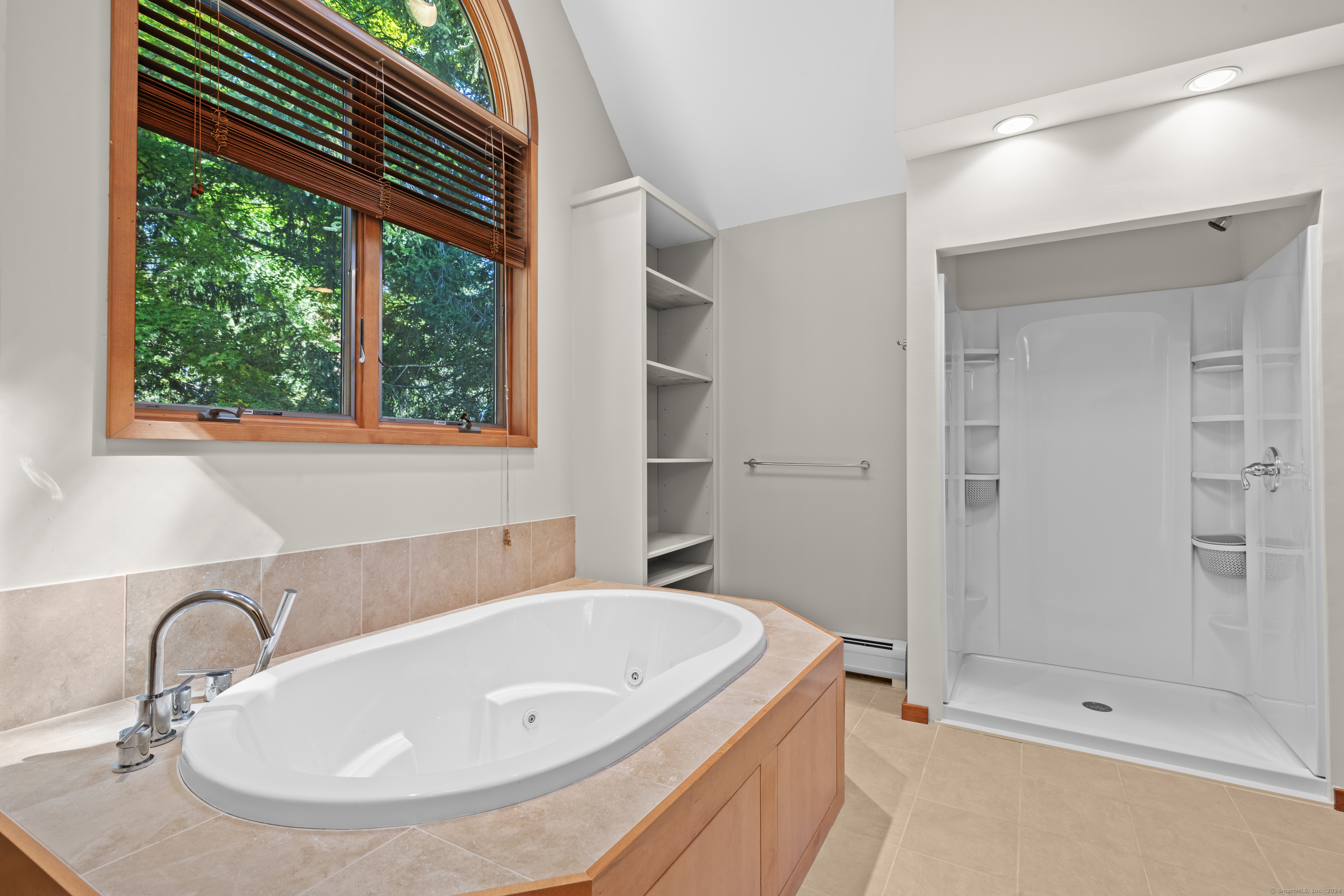 23 Williamsburg Circle