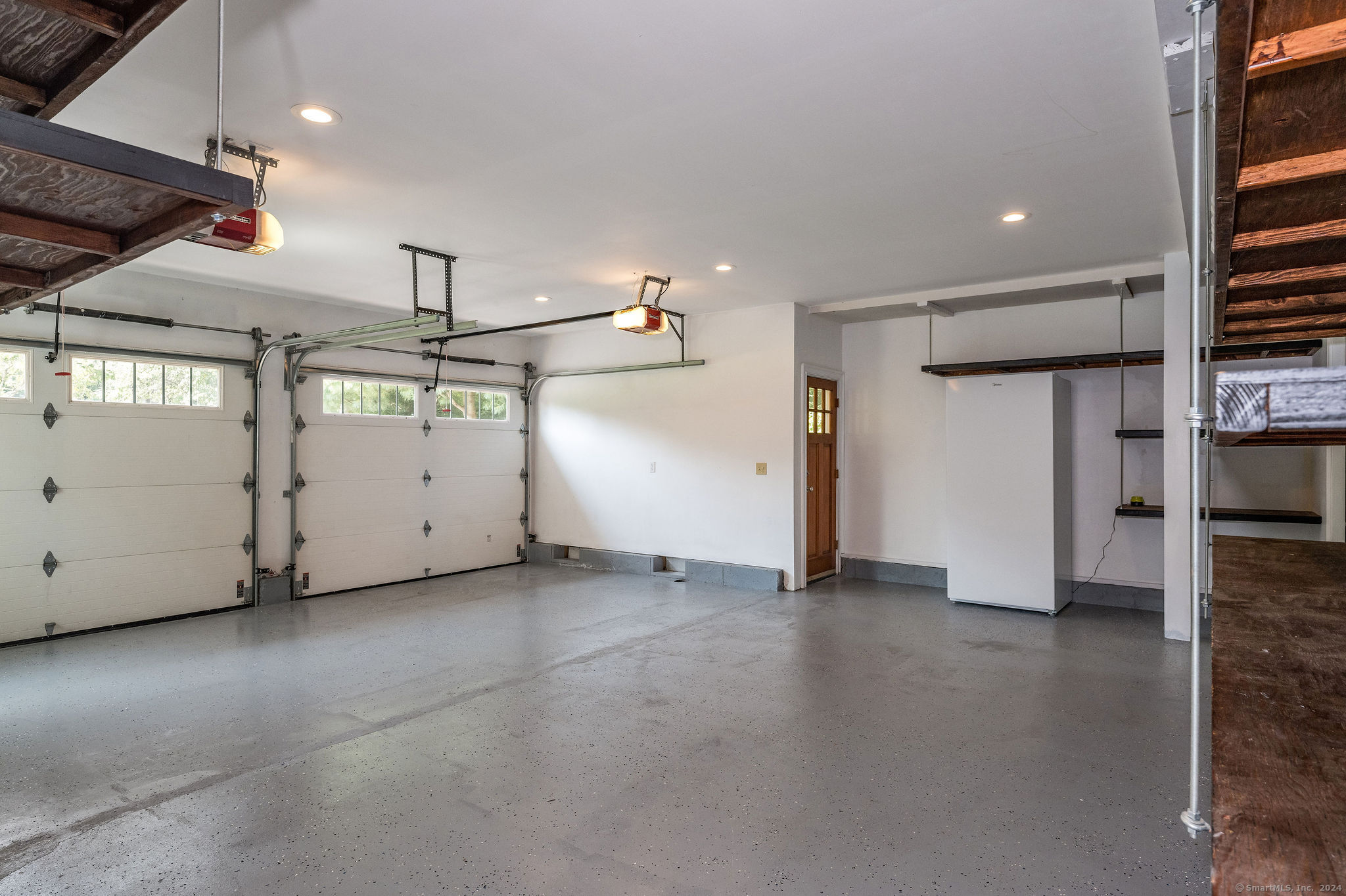 85 Island Avenue