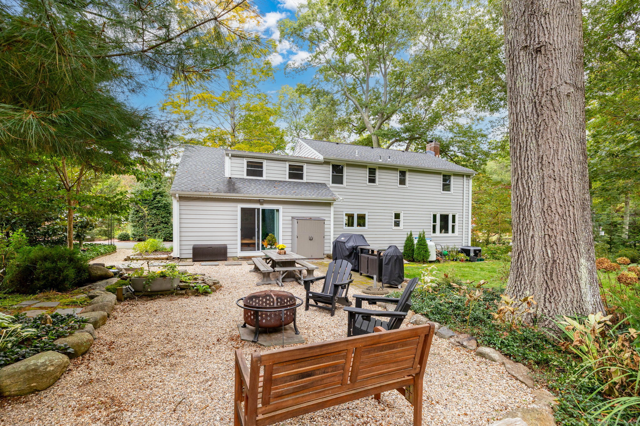 25 Rolling Meadow Road