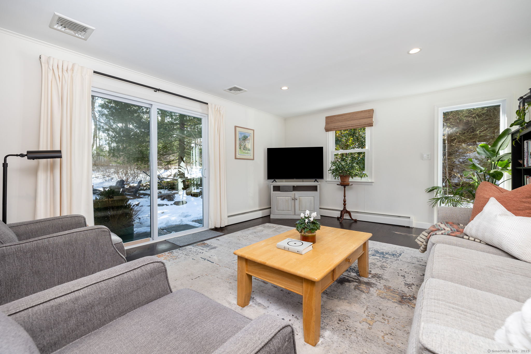 25 Rolling Meadow Road