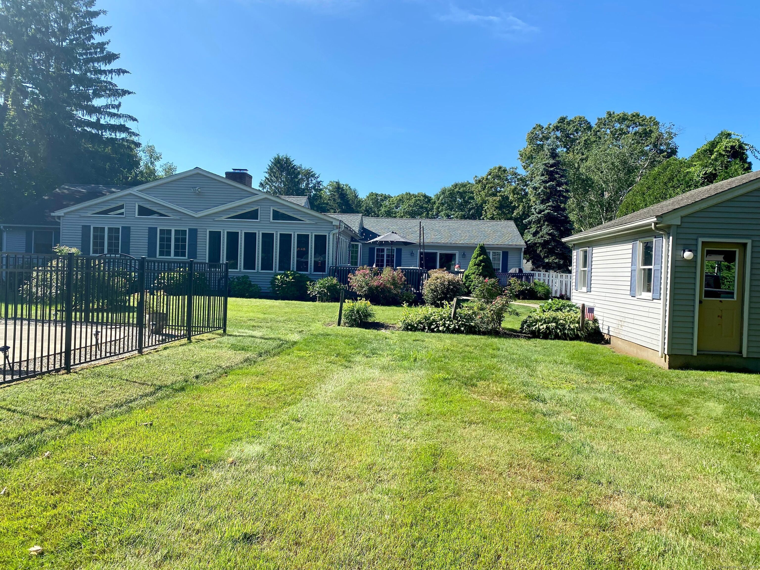 30 Beaver Pond Road