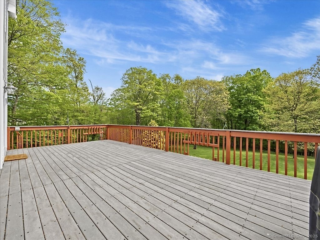 2273 Long Hill Road
