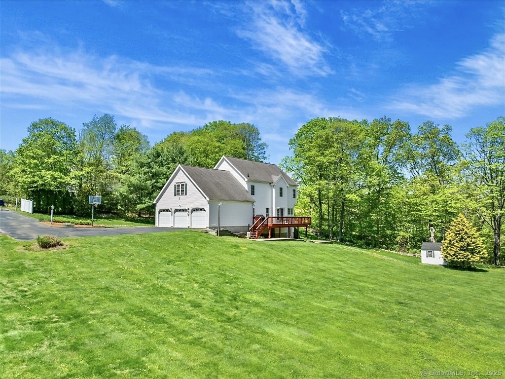 2273 Long Hill Road