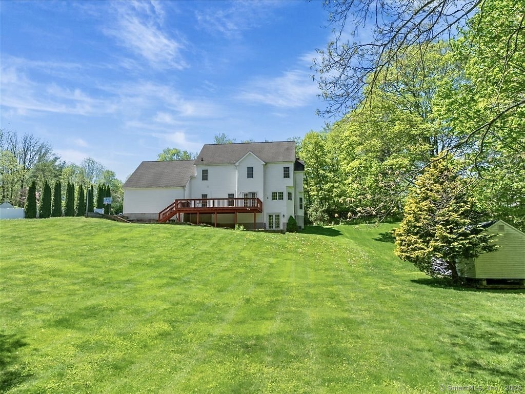 2273 Long Hill Road