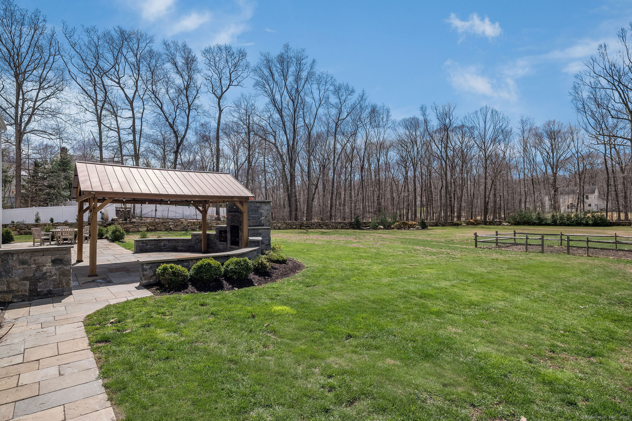 29 Running Brook Drive