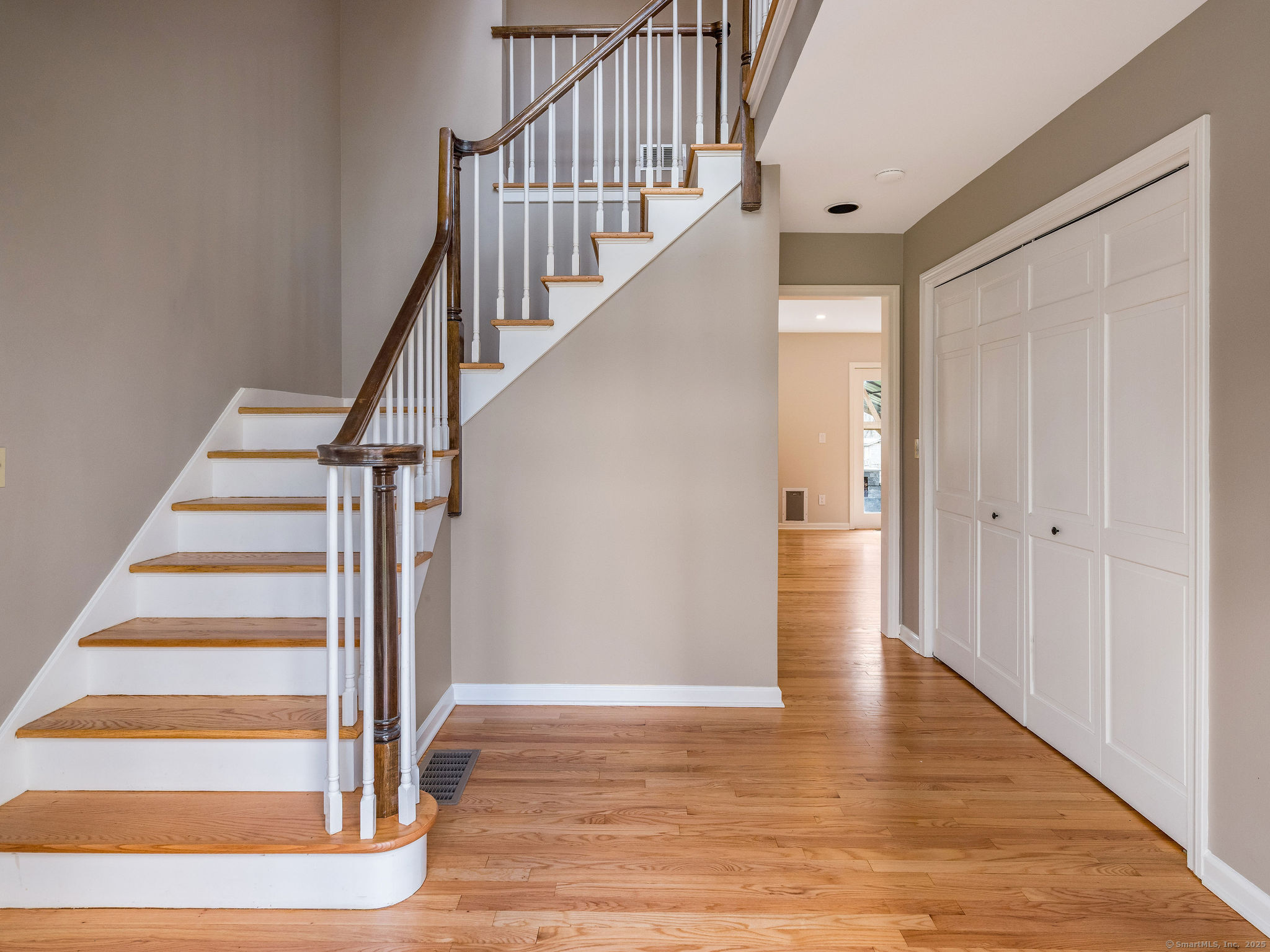 29 Running Brook Drive