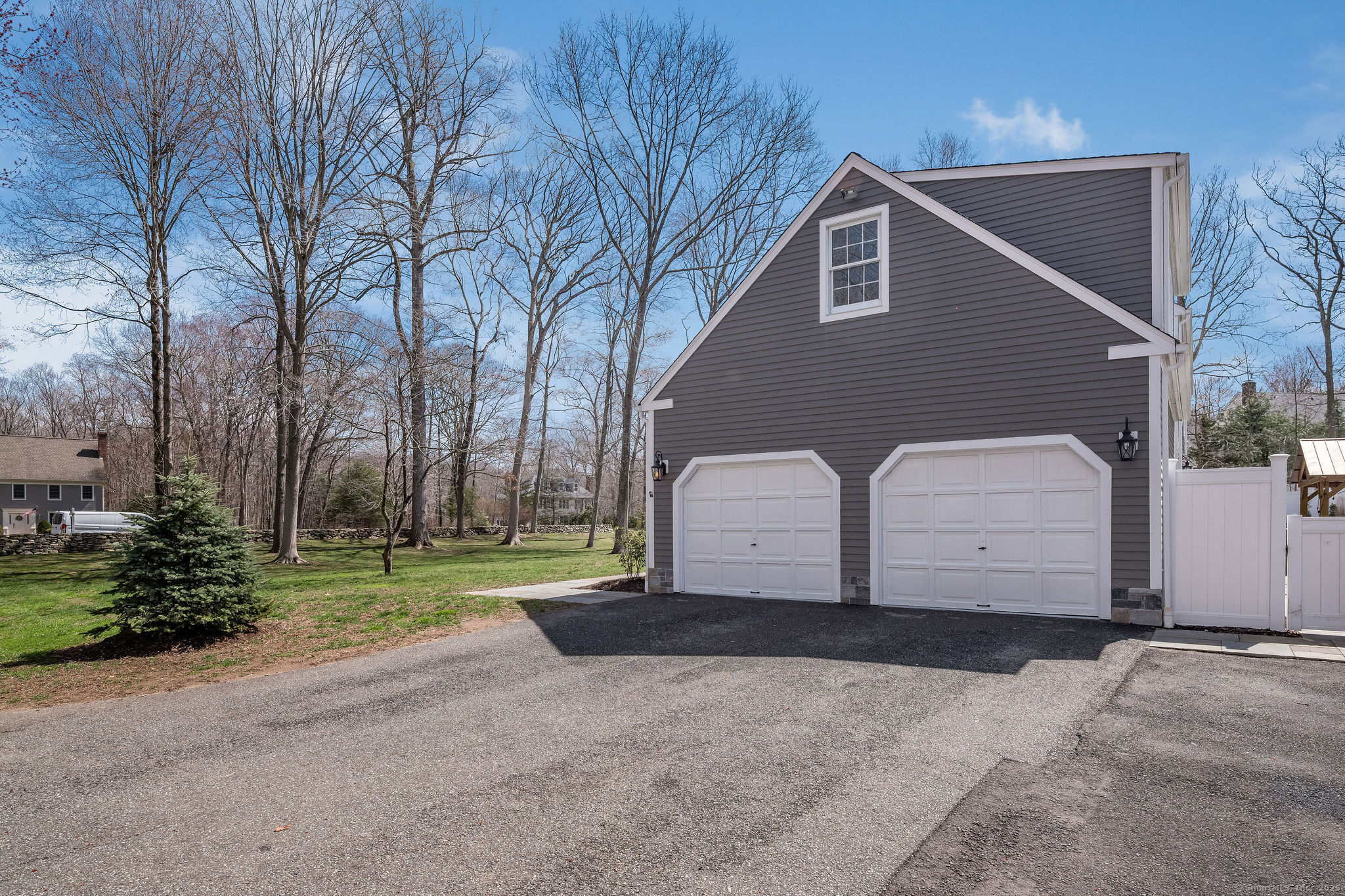 29 Running Brook Drive