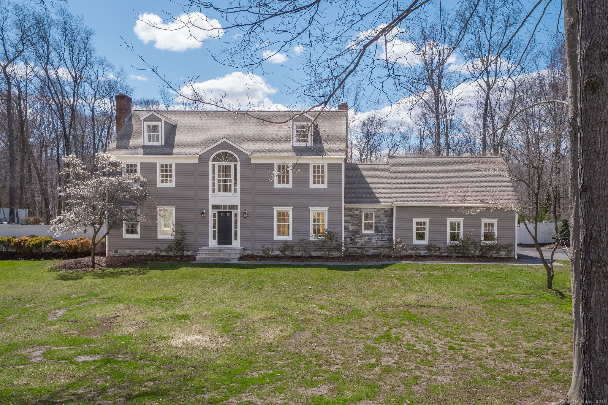 29 Running Brook Drive