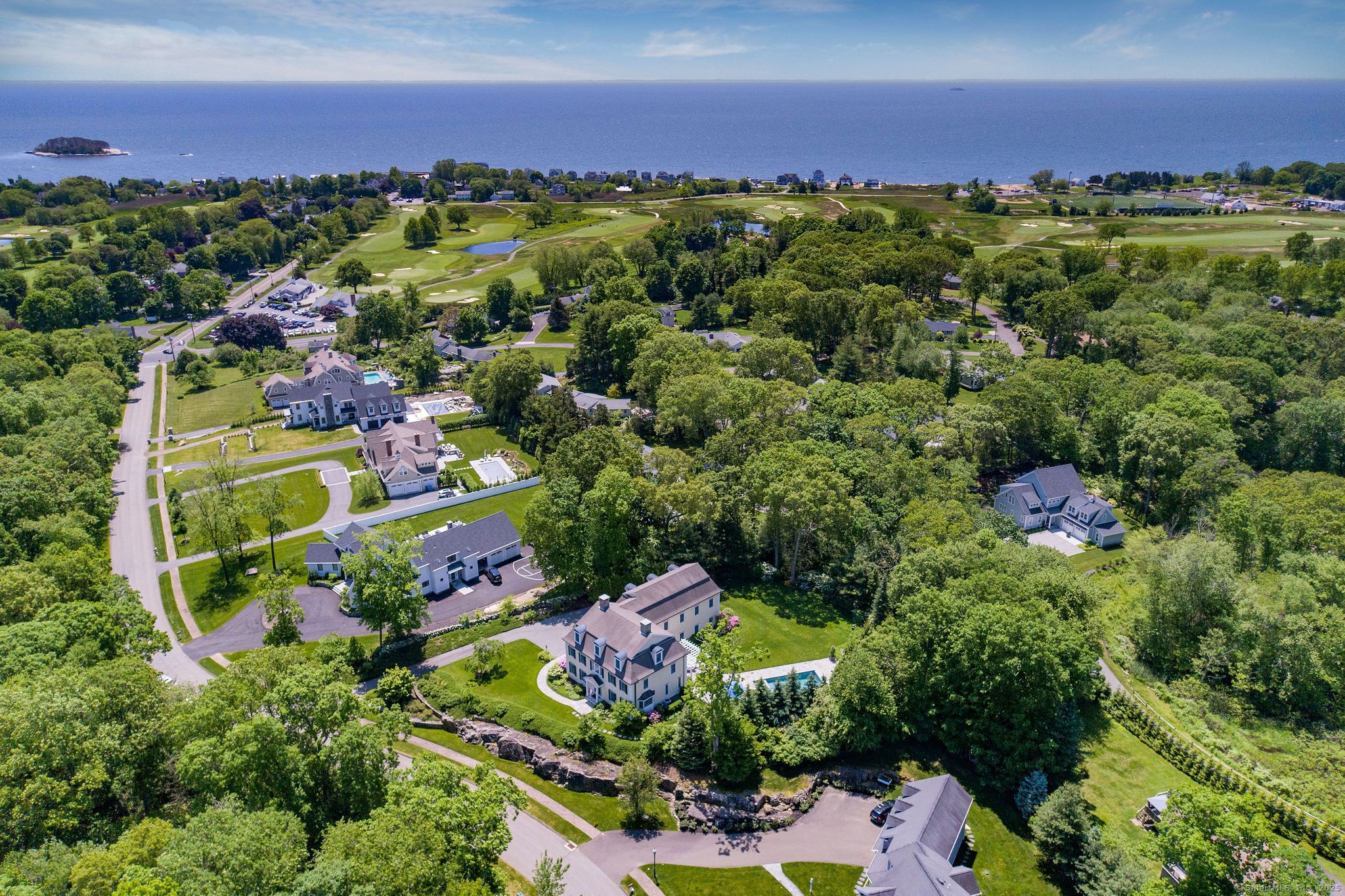 37 Lantern Hill Road