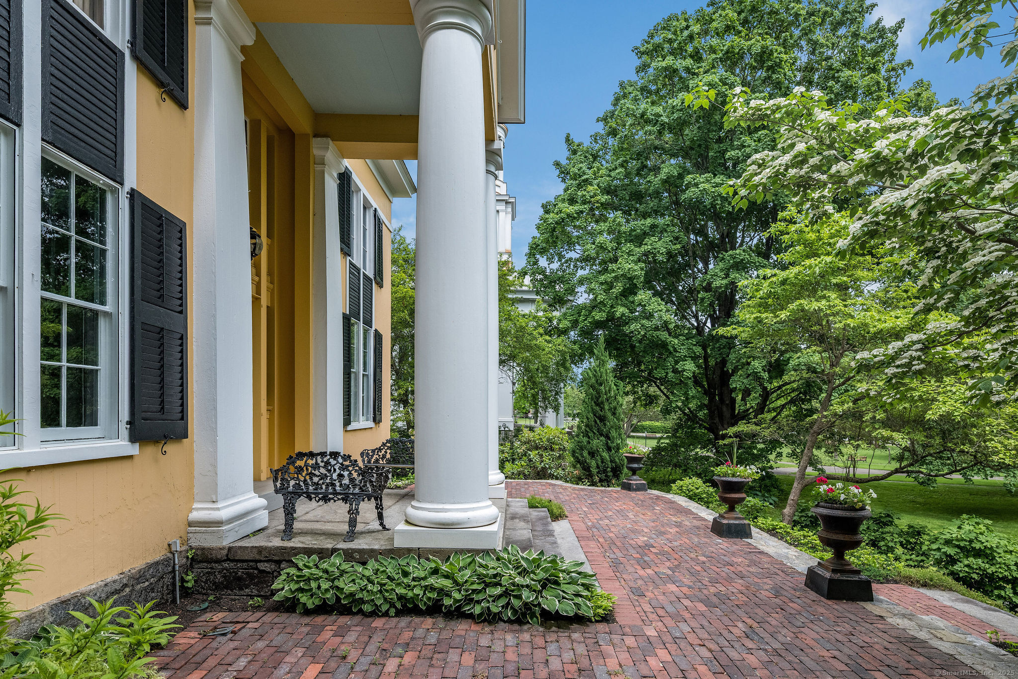 30 Meeting House Lane