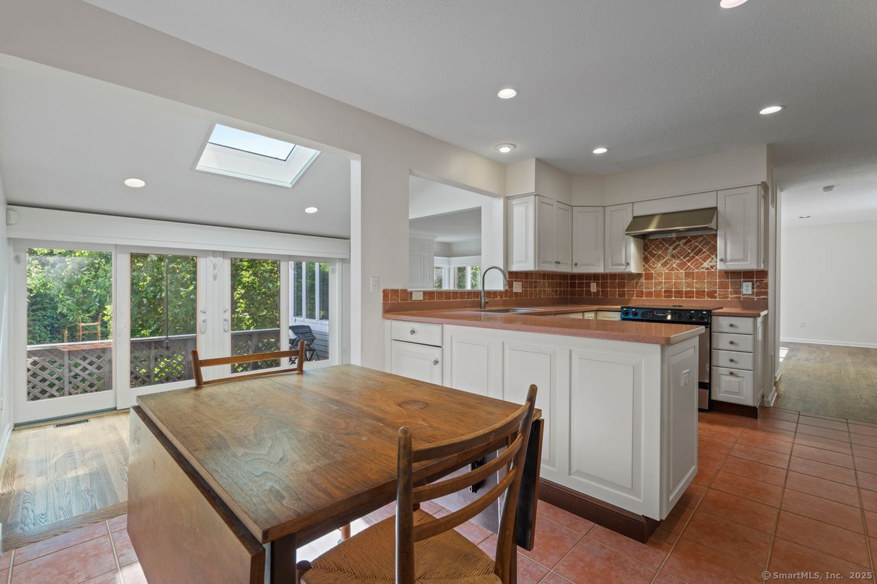 73 Legend Hill Road 73
