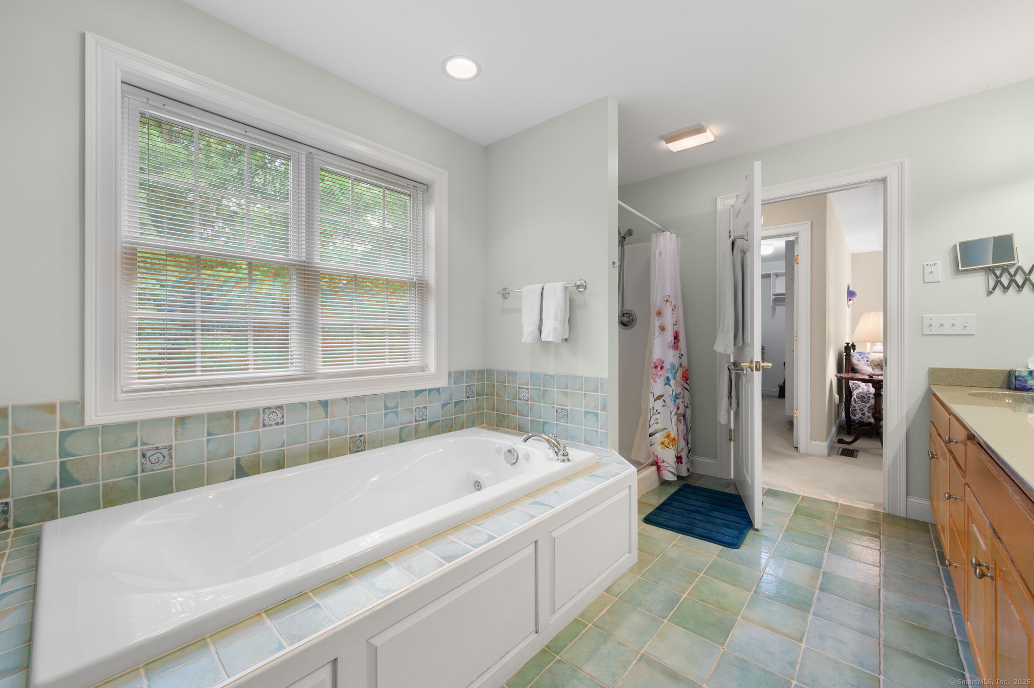 2 Spinnaker Drive 2