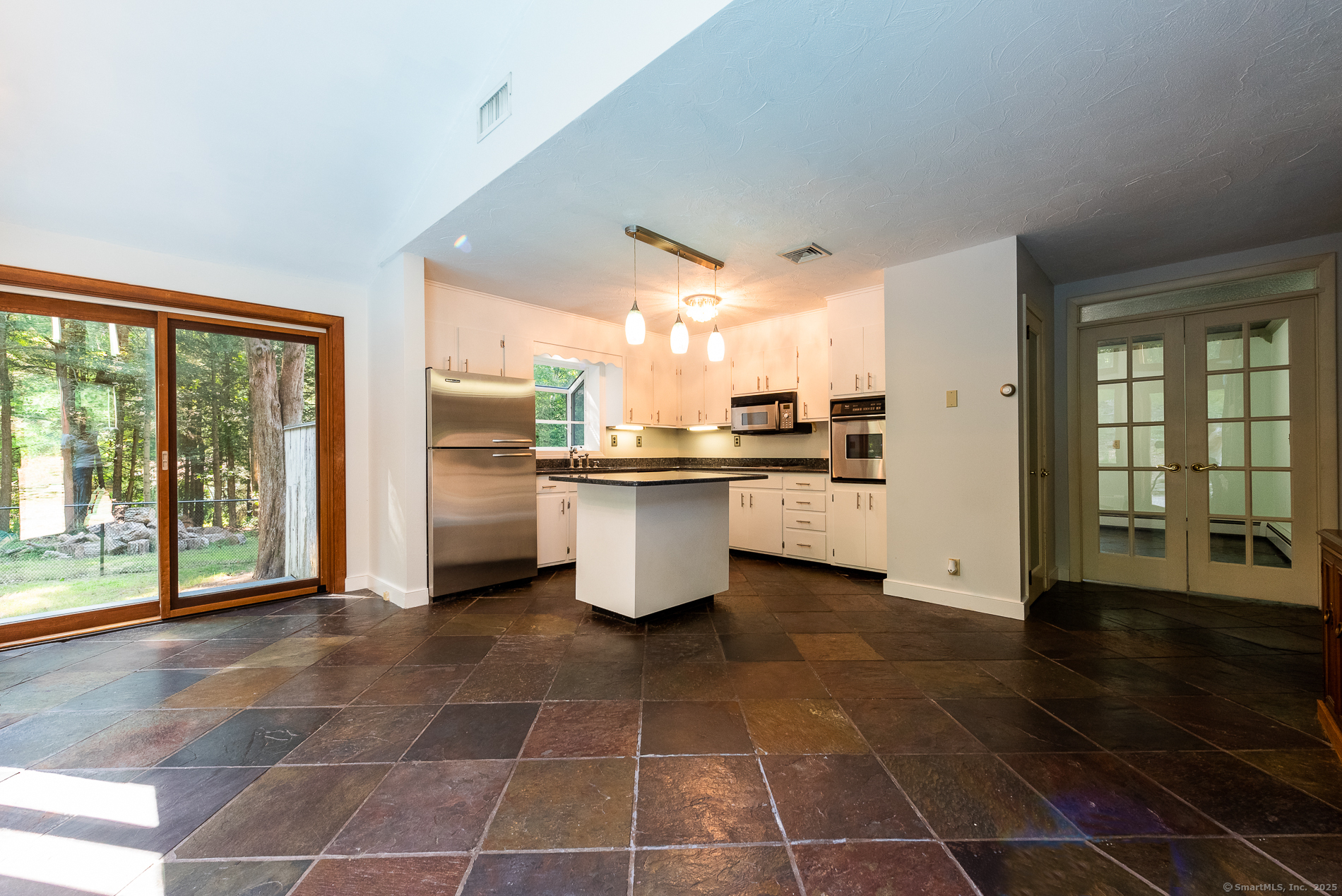 13 Honey Hill Road
