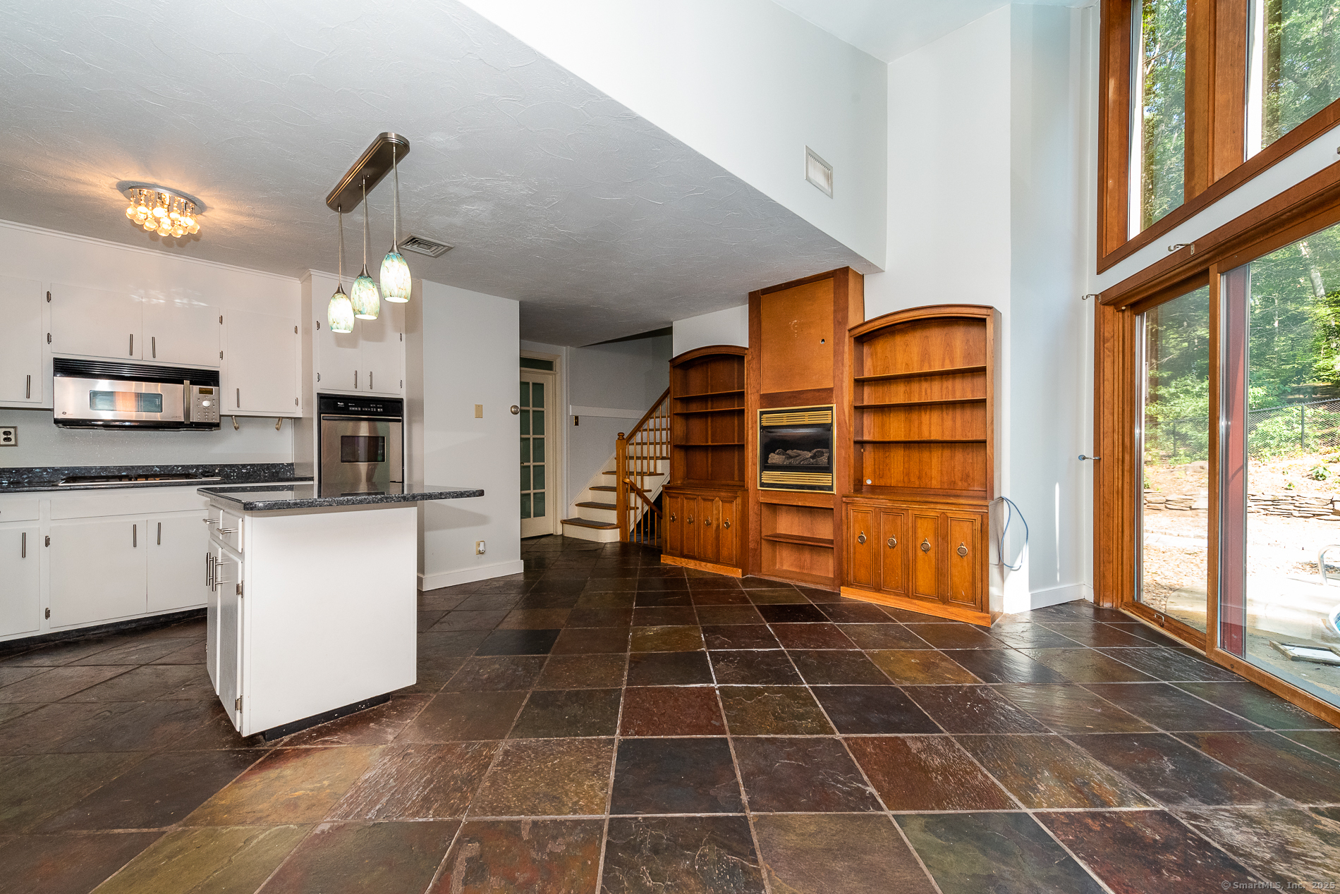 13 Honey Hill Road