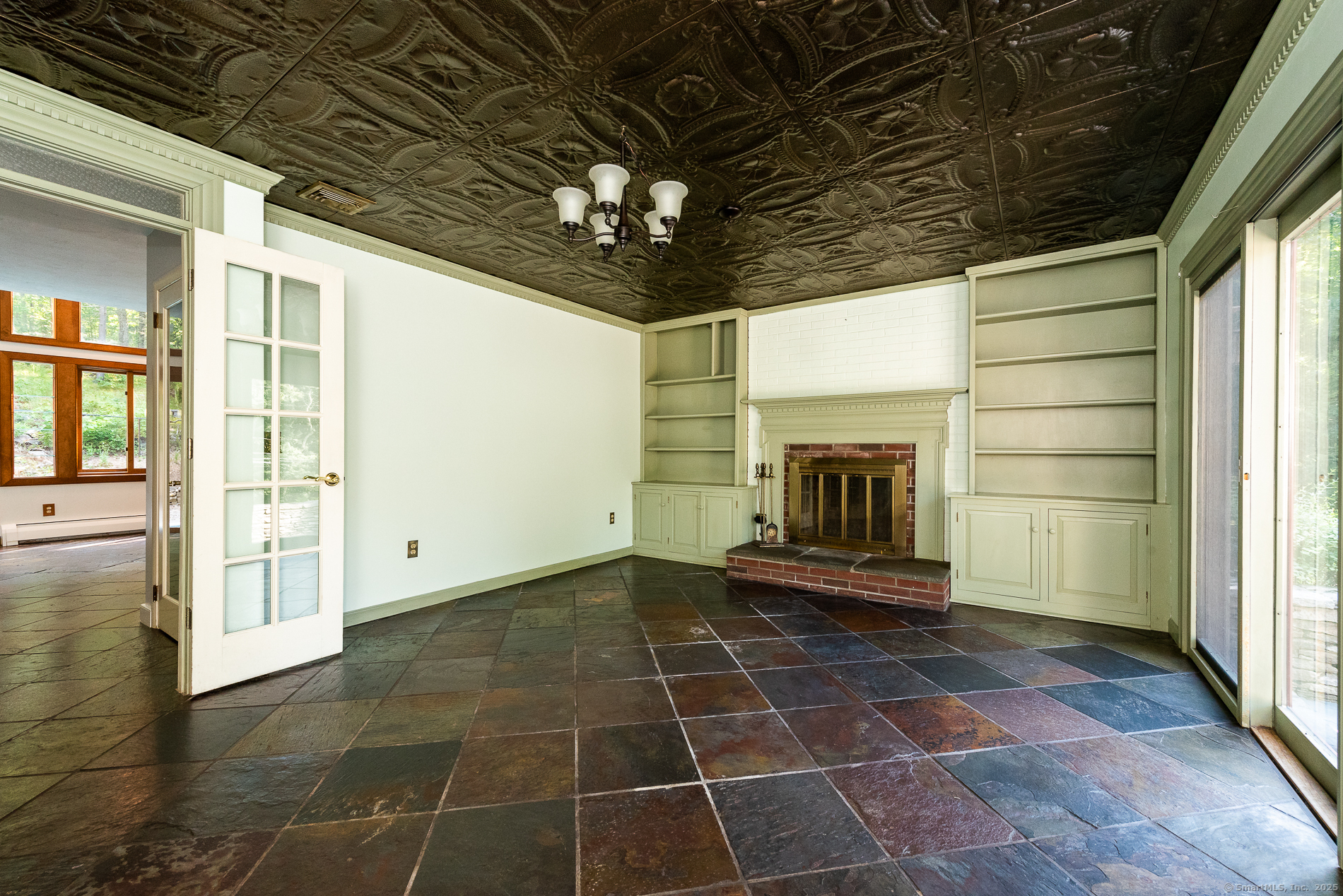 13 Honey Hill Road