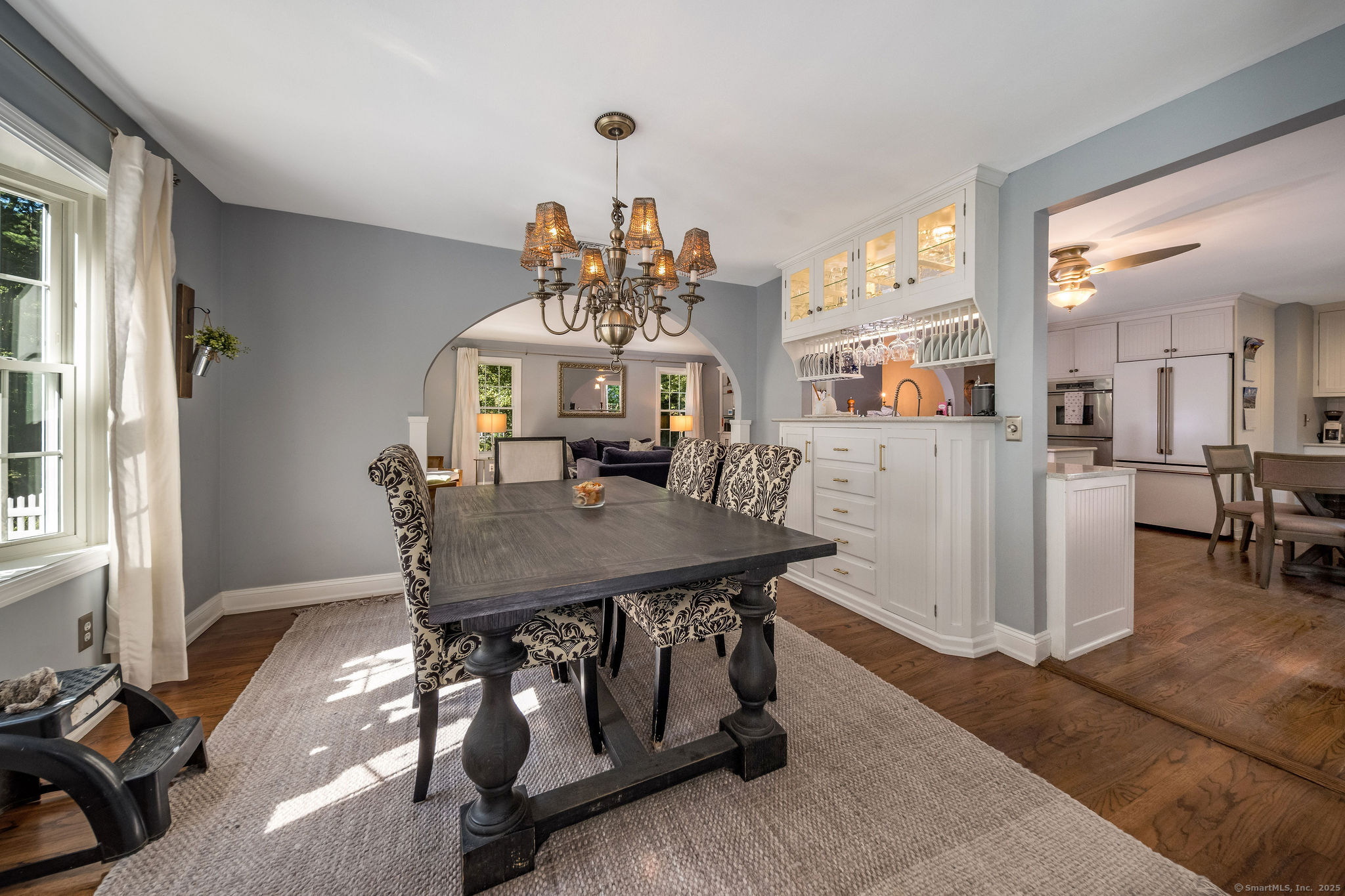 15 Buttonball Lane