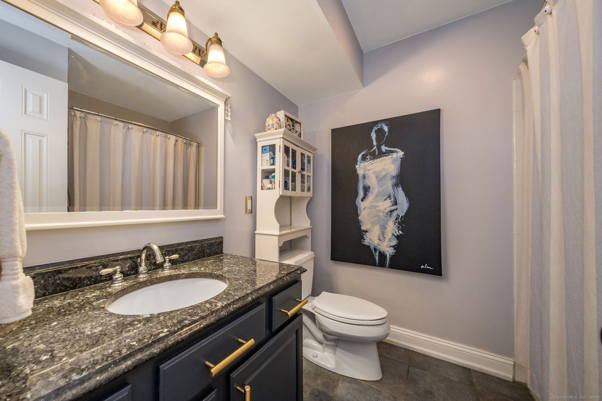 15 Buttonball Lane