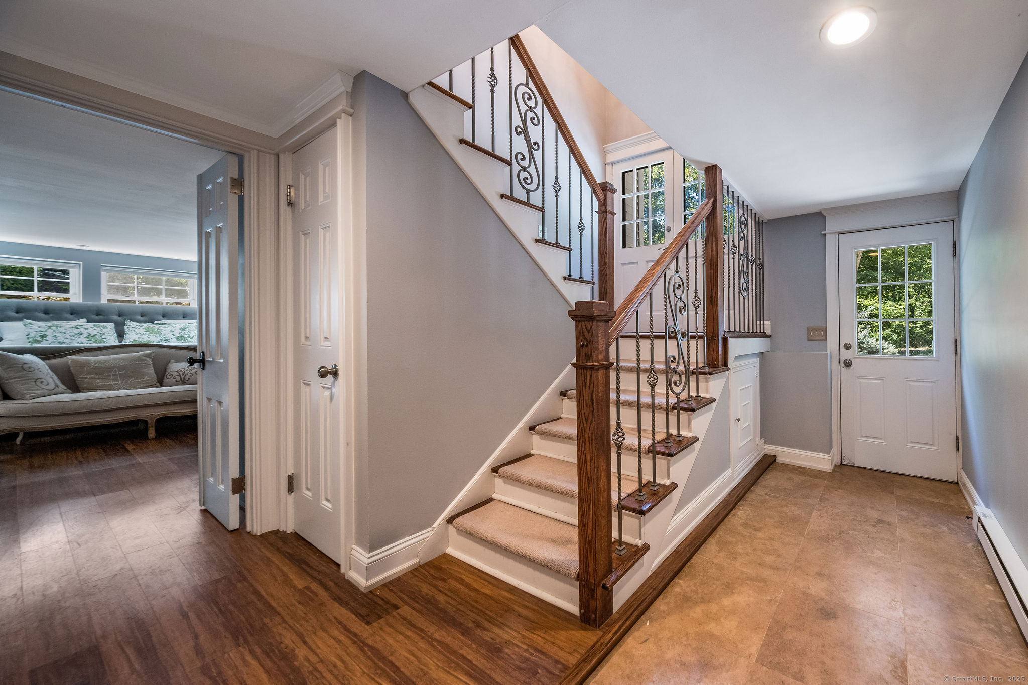 15 Buttonball Lane