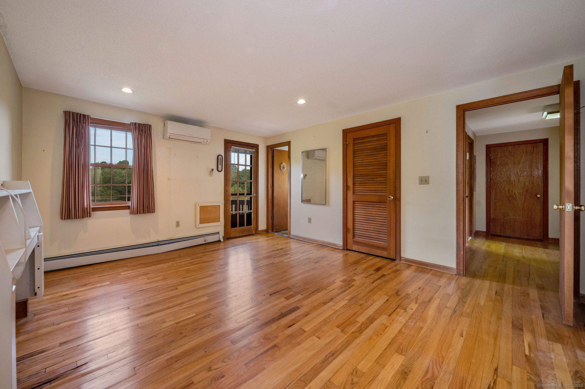 102 North Mill Circle