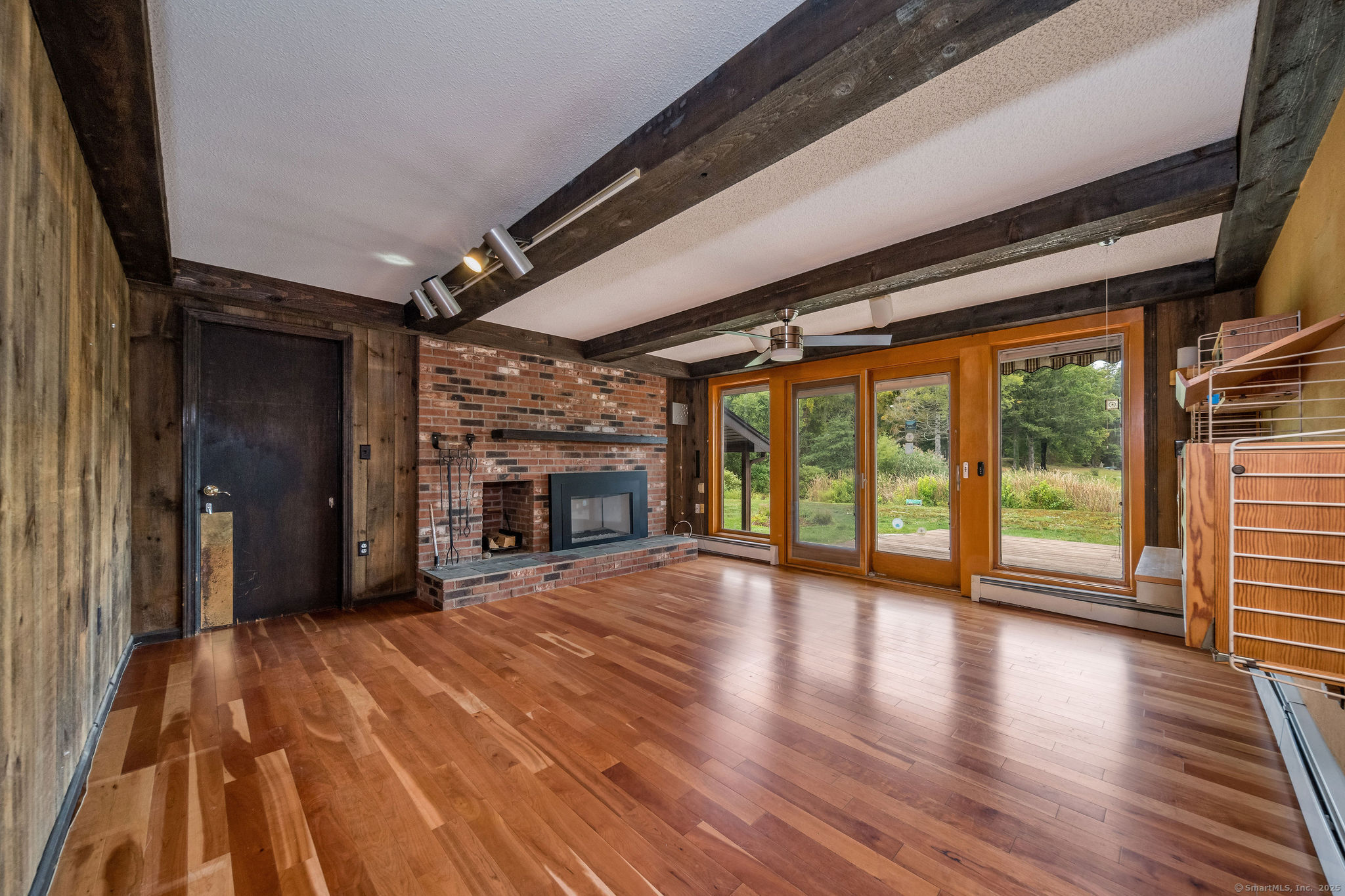 102 North Mill Circle