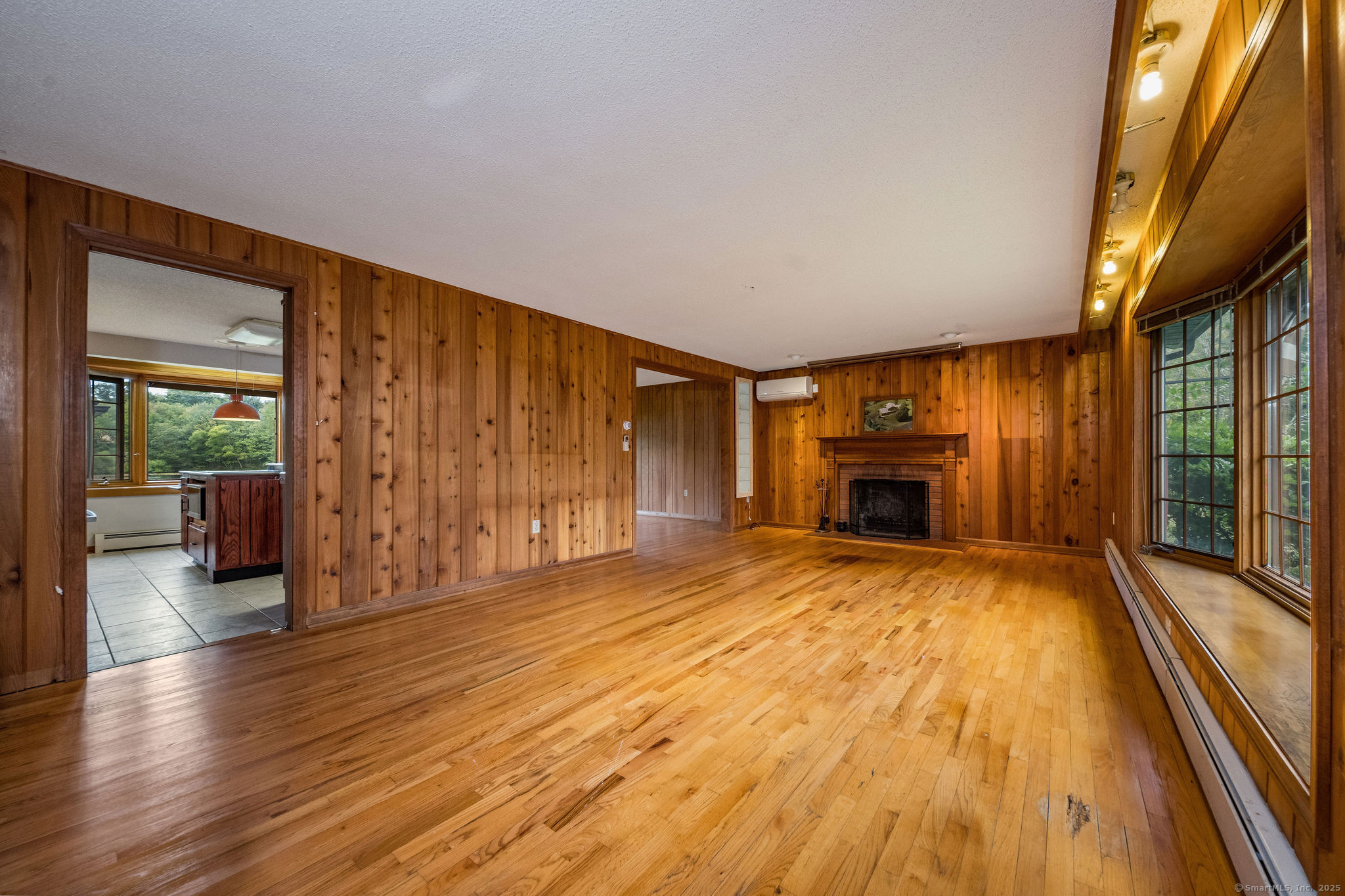 102 North Mill Circle