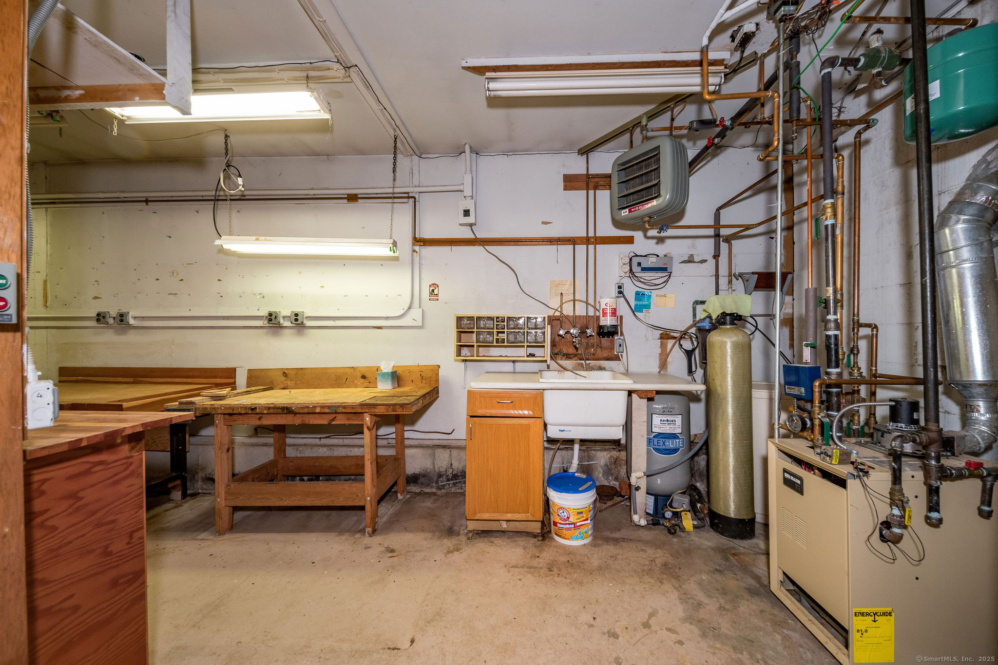 102 North Mill Circle