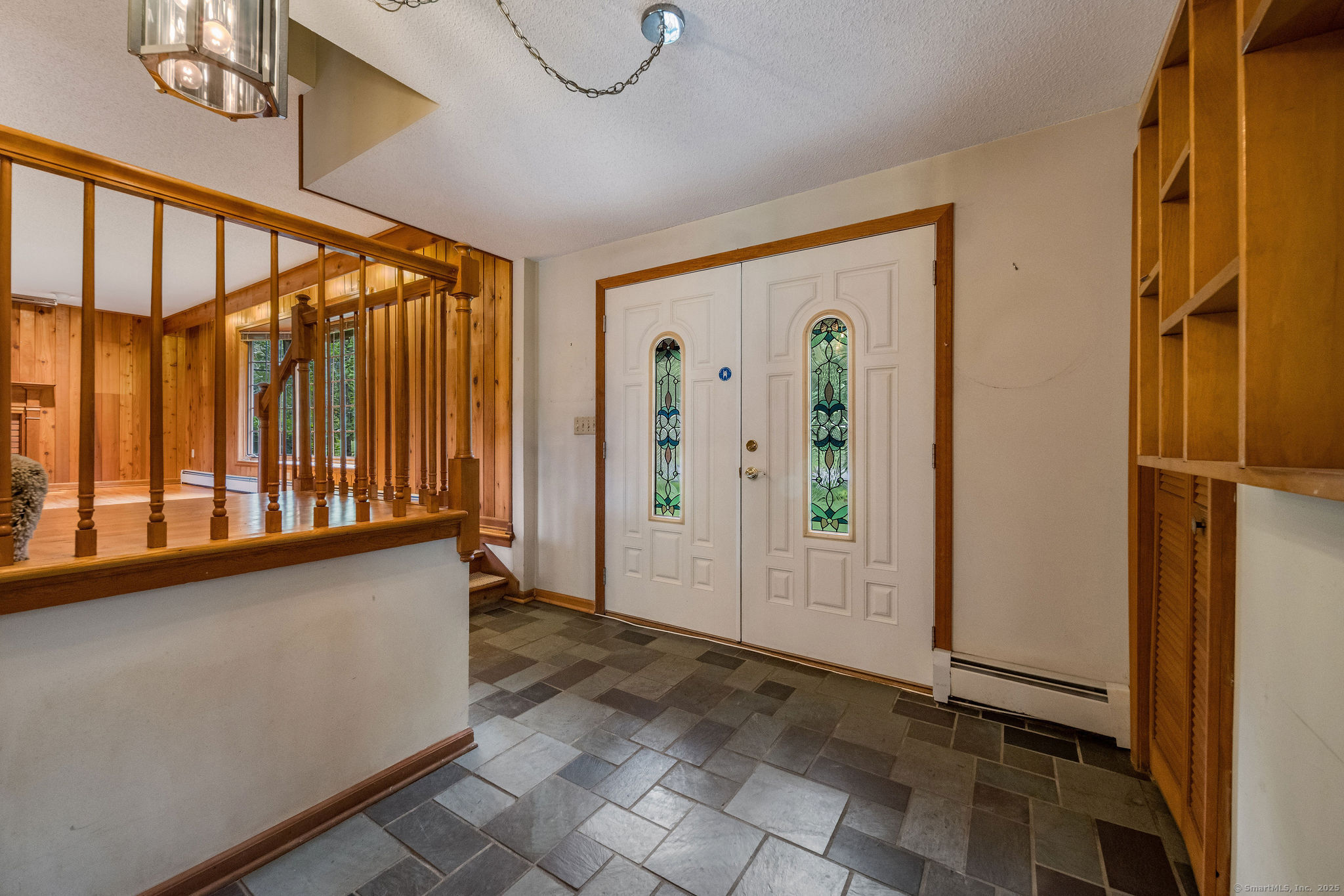 102 North Mill Circle