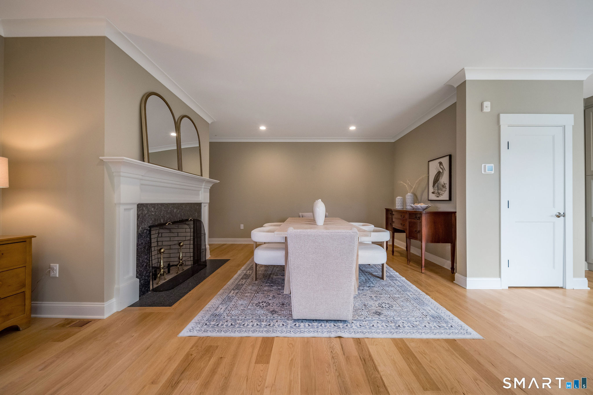 908 Boston Post Road 908