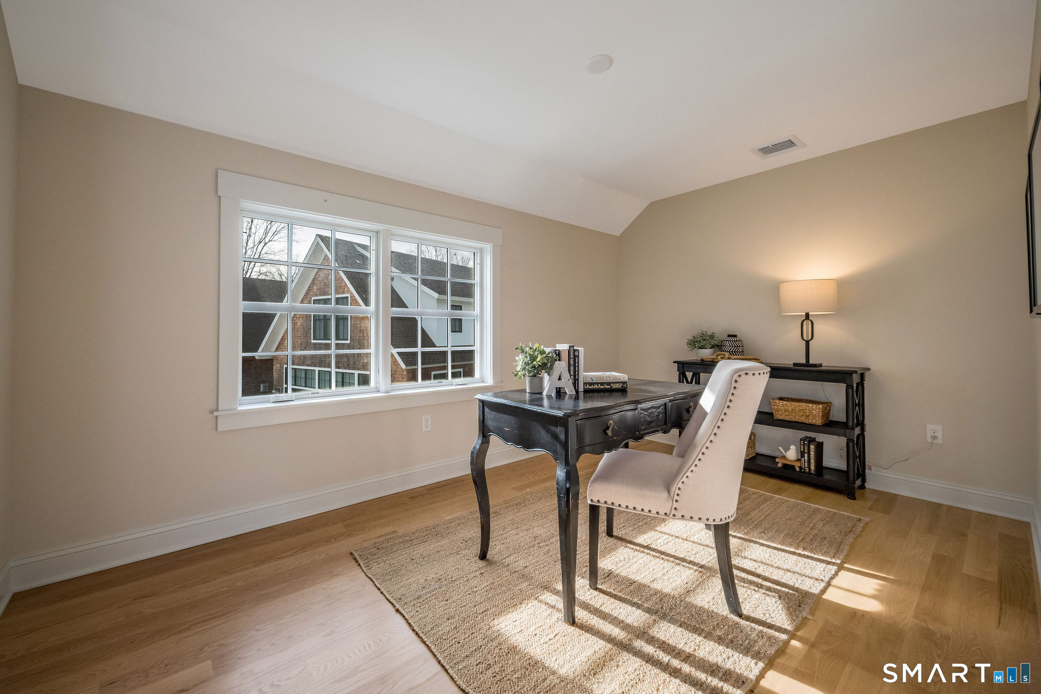 908 Boston Post Road 908