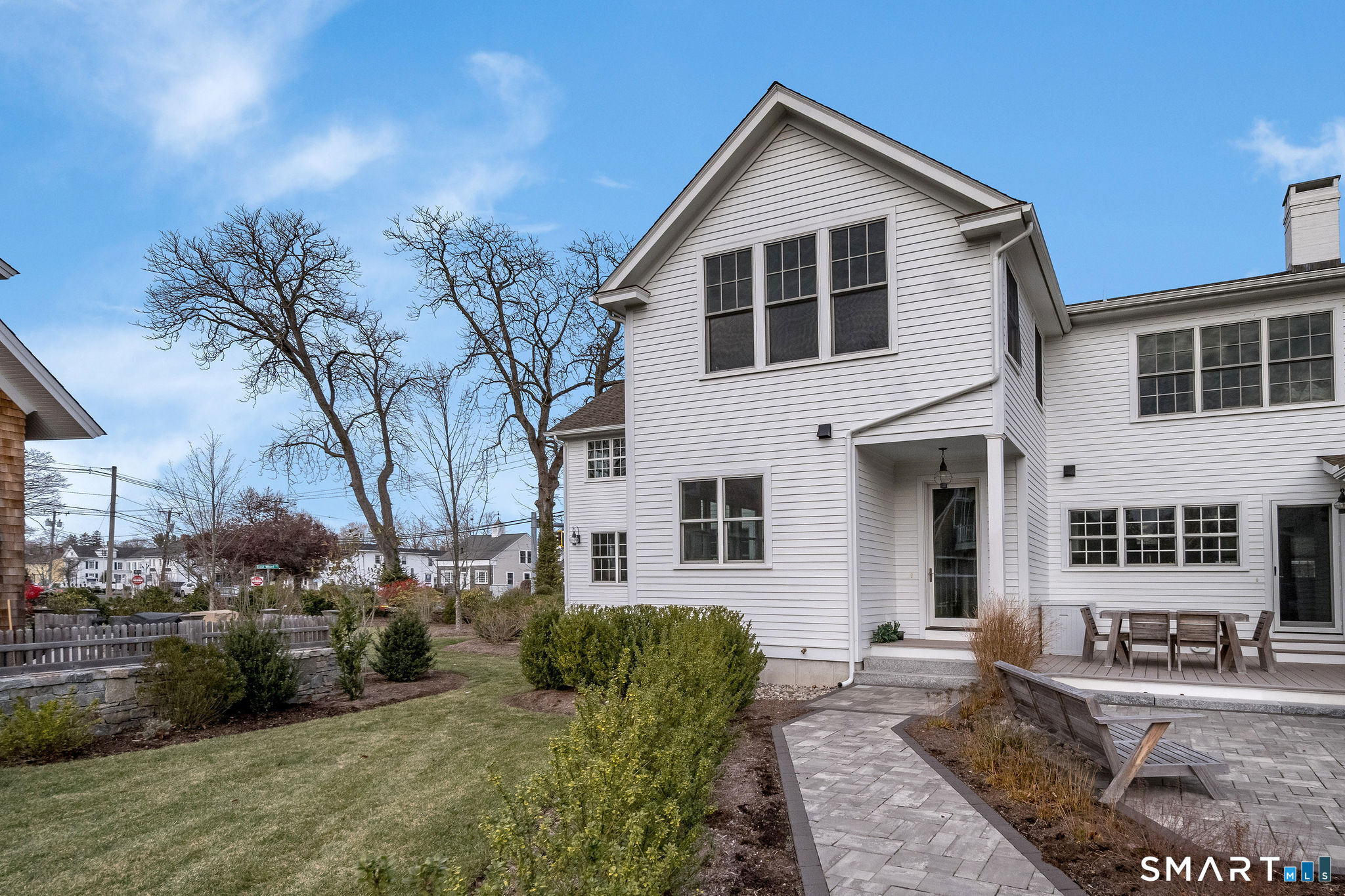 908 Boston Post Road 908